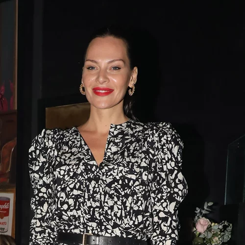 H Υβόννη Μπόσνιακ φτιάχνει σπιτικό ψωμί | Αυτή είναι η συνταγή