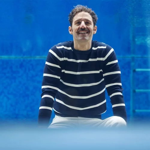 Ο Αντώνης Τσαπατάκης βρήκε τα must have items της άνοιξης