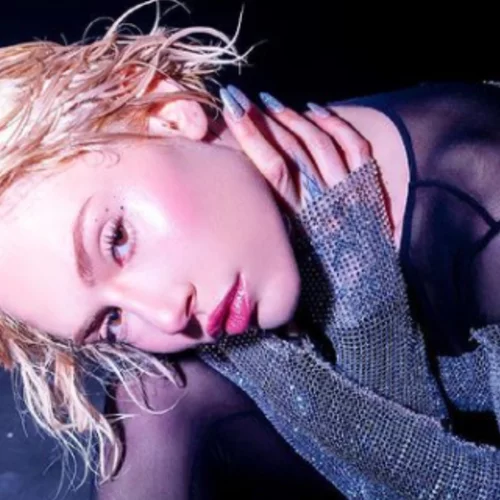 Έλενα Τσαγκρινού | Με νέο look στα μαλλιά μετά την Eurovision