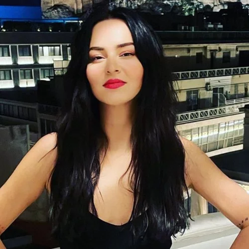 Ζενεβιέβ Μαζαρί | "Έχουμε περάσει τα πάντα εδώ και 17 χρόνια - Πολεμάμε για να είμαστε καλά με τον σύζυγό μου"