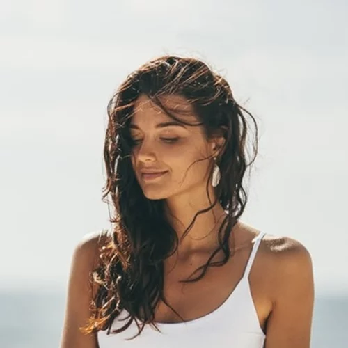 Ψάχνεις κρέμα προσώπου; 5 "χρυσοί" κανόνες για να κάνεις τη σωστότερη επιλογή ενυδατικής