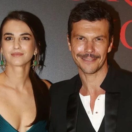 Αναστασία Παντούση και Ιωάννης Παπαζήσης σε κοινό ταξίδι μετά τις φήμες ότι είναι ζευγάρι