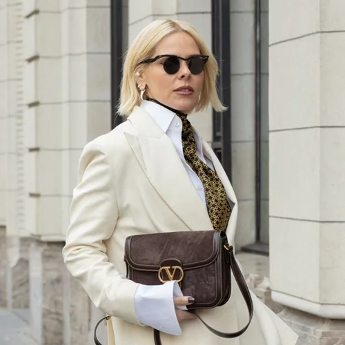 Τι φόρεσαν οι Ελληνίδες fashionistas στην εβδομάδα μόδας του Μιλάνου και του Παρισιού
