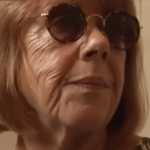 Η Ζιζέλ Πελικό καταχειροκροτήθηκε στο δικαστήριο - "Ζιζέλ! Μπράβο!" της φώναζε ο κόσμος