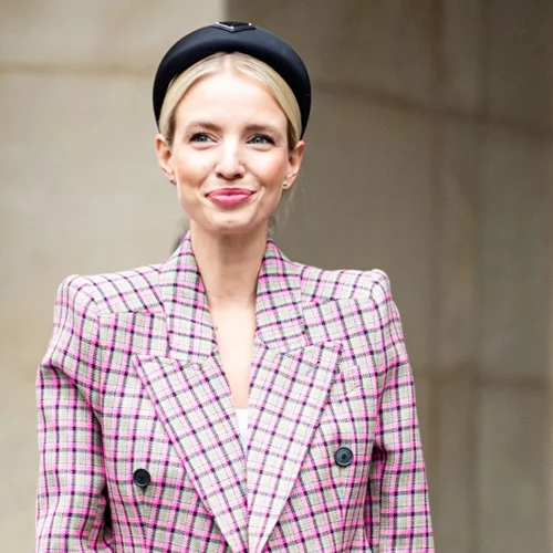 Valentine's Day | 16 σύνολα που θα σε εμπνεύσουν ό,τι σχέδια κι αν έχεις για τη γιορτή των ερωτευμένων