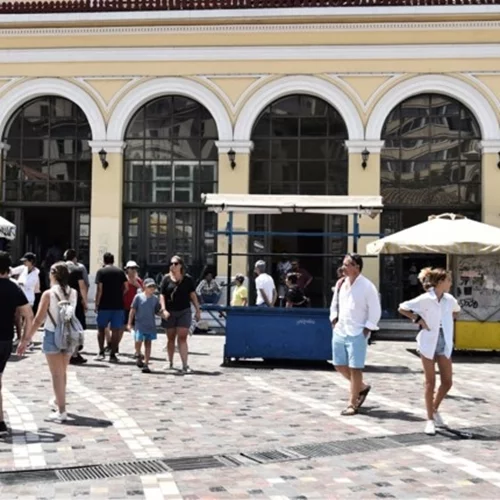 Πόσο μένουν στην Ελλάδα οι ξένοι τουρίστες - Οι δύο περιφέρειες της χώρας με τη μεγαλύτερη αύξηση