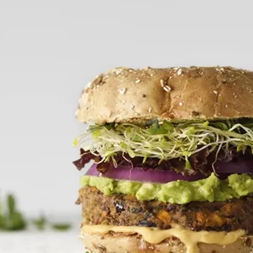 Παγκόσμια Ημέρα Vegan | Τα υπέρ και τα κατά μιας αυστηρά χορτοφαγικής δίαιτας