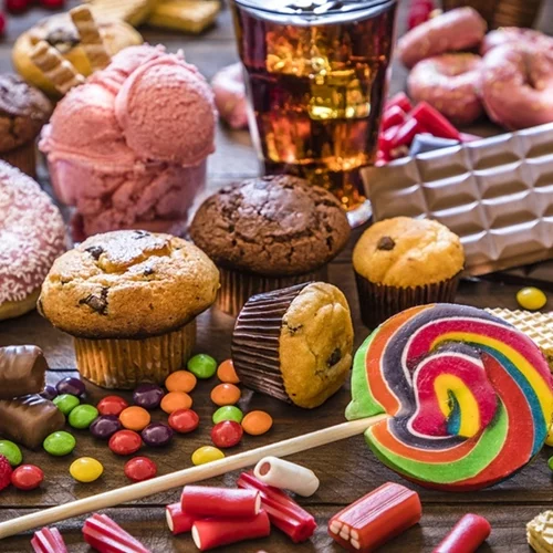 Αποτοξίνωση από τη ζάχαρη: Το πλάνο που θα σε βοηθήσει με τις λιγούρες