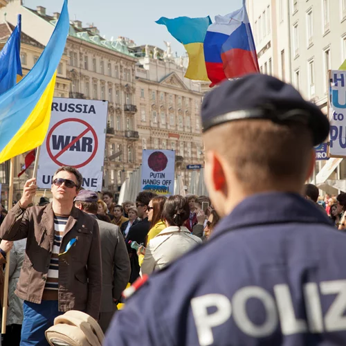 Πόλεμος στην Ουκρανία | ΗΠΑ και Γαλλία καλούν τους πολίτες τους να φύγουν αμέσως από τη Ρωσία
