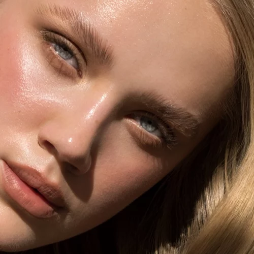 7 lip balms με δείκτη προστασίας που δεν ήξερες ότι χρειάζεσαι στη ζωή σου