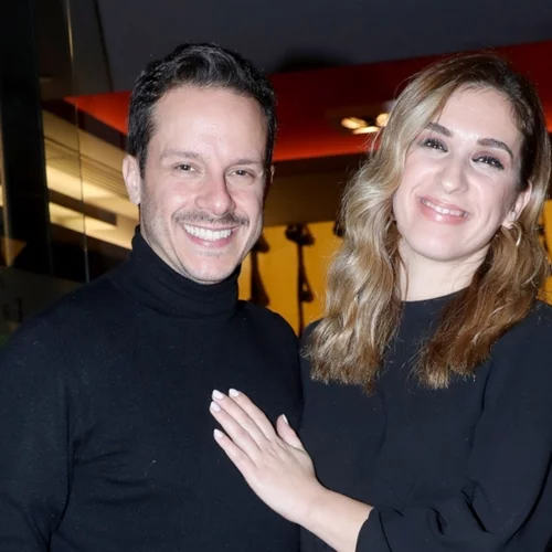 Σοκάρει η Αντιγόνη Ψυχράμη | "Μου έβαλαν το όπλο στο κεφάλι και με πέταξαν κάτω"