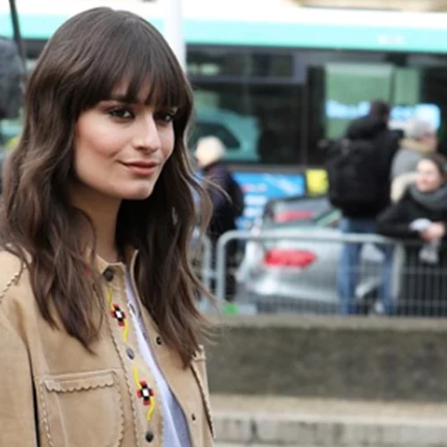 Mocha Chocolate | Η καστανή απόχρωση που επιλέγουν όλες οι fashionistas για τα μαλλιά τους τώρα