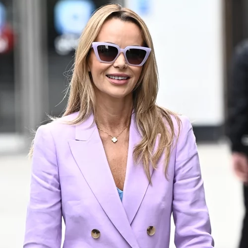 Τα 3 κοστούμια από τη Mango που θα αναβαθμίσουν την ανοιξιάτικη γκαρνταρόμπα σου