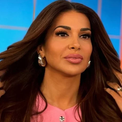 Η Ελένη Χατζίδου με mannequin nails, την τάση που λατρεύουν οι stars του Hollywood