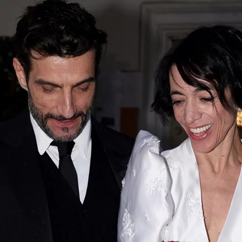 "Ο Νίκος Κουρής "πάγωσε" τις διαδικασίες του διαζυγίου του με την Έλενα Τοπαλίδου"