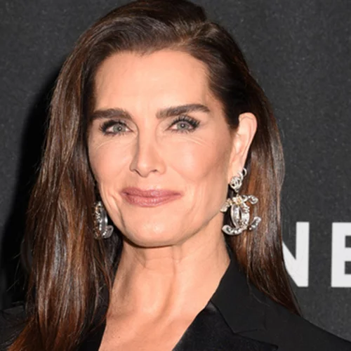 "Γιατί δεν κουνάς τα χοντρά σου οπίσθια;"