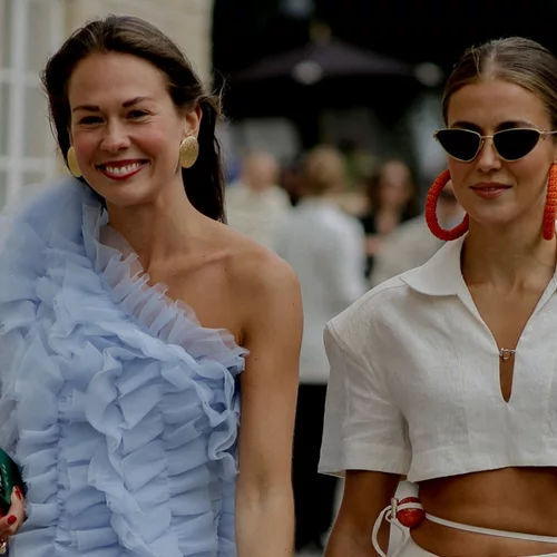 Αυτό το top από τη Mango έγινε viral στο TikTok για έναν σημαντικό λόγο