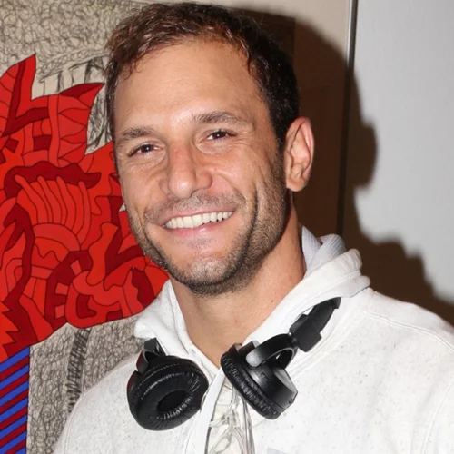 Ευθύμης Ζησάκης | "Συνεργάστηκα και με τον άνθρωπο που έχουν καταγγείλει η Τζένη Μπότση και η Αγγελική Λάμπρη και είχε μια απαίσια συμπεριφορά"