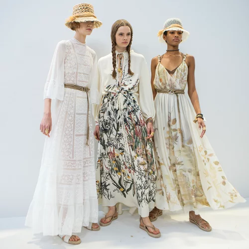 Ρούχα και αξεσουάρ Dior από την εποχή του Galliano πωλούνται σε δημοπρασία