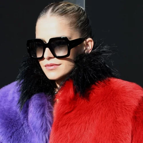 Ποια κομμάτια οι fashionistas συνήθως μετανιώνουν που αγόρασαν