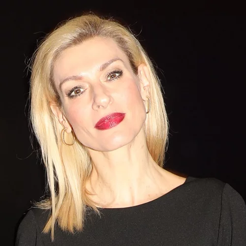 Ζέτα Δούκα | Το νέο αγαπημένο της άρωμα θυμίζει κάτι από 1001 νύχτες