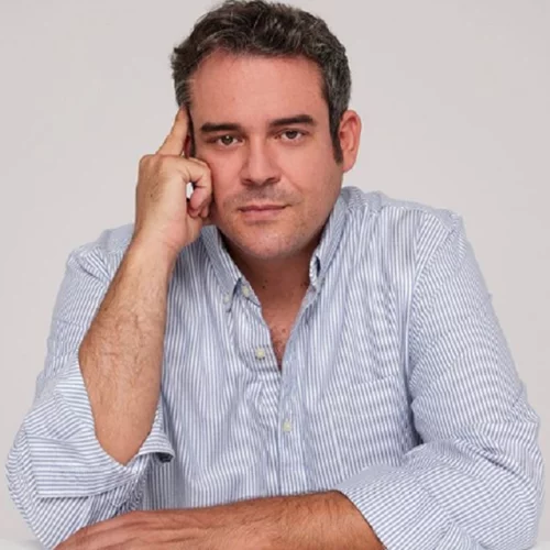 Η πολύ συγκινητική ανάρτηση του Πυγμαλίωνα Δαδακαρίδη για τα 7 χρόνια από τον θάνατο του Σάκη Μπουλά