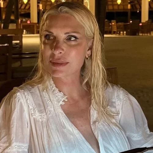 Η Ελένη Μενεγάκη 'έσπασε' τη σιωπή της - Οι πρώτες δηλώσεις μετά τις Μαλδίβες