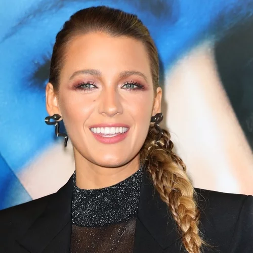 10 tips μακιγιάζ που πρέπει να γνωρίζεις αν έχεις κουκουλωτά μάτια