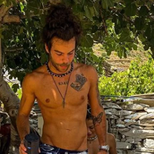 Άγγελος Λάτσιος | Η νέα φωτογραφία από τις διακοπές του και το σχόλιο της Γαία Μερκούρη