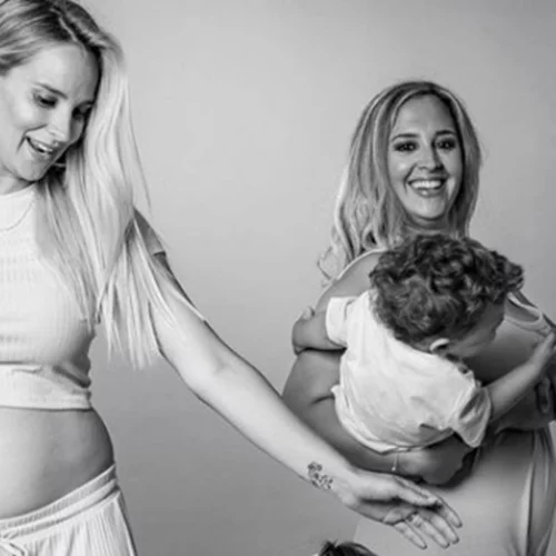 Κλέλια και Άννυ Πανταζή | Οι δύο αδερφές ανακοίνωσαν μαζί την εγκυμοσύνη τους