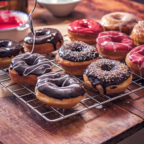 Ντόνατ στο φούρνο με σοκολάτα | Η υγιεινή εκδοχή του αγαπημένου γλυκού