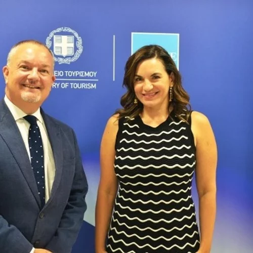 Η συνάντηση της Όλγας Κεφαλογιάννη με τον Βρετανό πρέσβη