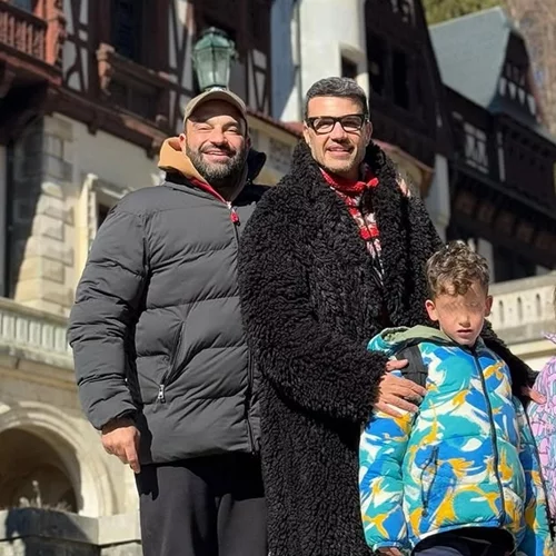 Παντελής Τουτουντζής | Η συμβολική κίνηση με τα παιδιά του στον τόπο της τραγωδίας στα Τέμπη