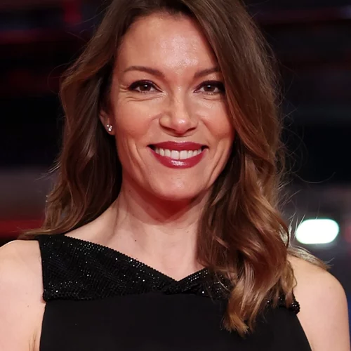 Τα εντυπωσιακά looks των καλεσμένων της Armani Beauty στο κόκκινο χαλί της Berlinale