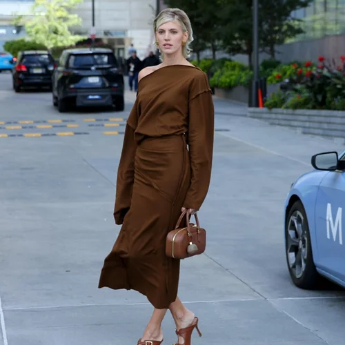 Τα ιδανικά φορέματα από τη Marks & Spencer για κομψές εμφανίσεις στο γραφείο