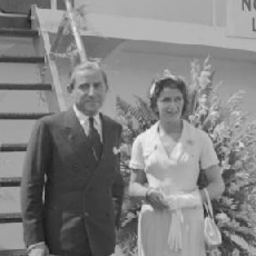 Ευγενία Λιβανού | Η τραγική ζωή της λαμπερής "Ελληνίδας πριγκίπισσας" που έσβησε σε ηλικία 44 ετών - Ο ταραχώδης γάμος με τον Νιάρχο, ο εθισμός και το τέλος που εξελίχθηκε σε θρίλερ