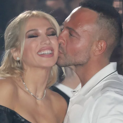 Κωνσταντίνα Σπυροπούλου και Βασίλης Σταθοκωστόπουλος | Πιο ερωτευμένοι από ποτέ σε βραδινή έξοδο