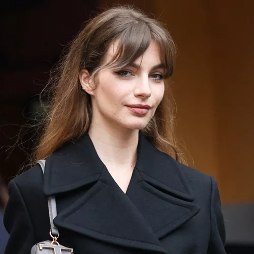 Το Mouse Haircut είναι το κούρεμα που κάνουν τώρα όλα τα cool girls