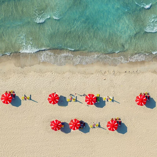 8 παραμυθένια ελληνικά νησιά που αποθεώνουν οι Σουηδοί