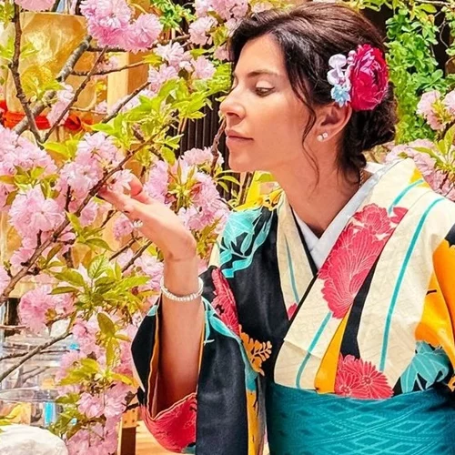 Η Μαρίνα Βερνίκου στο Κιότο | Έγινε πραγματική γκέισα