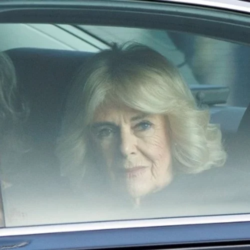 Η βασίλισσα Καμίλα αποκάλυψε πως έπασχε από πνευμονία