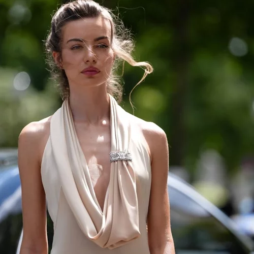 Summer Hair | Το ανέξοδο trick για φυσικές ξανθές ανταύγειες το καλοκαίρι