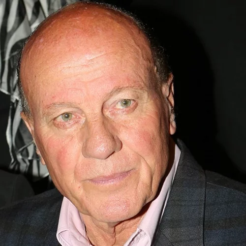 Μίμης Δομάζος | Οι τρεις κόρες που απέκτησε από τους δύο γάμους του - Οι σπάνιες εμφανίσεις τους