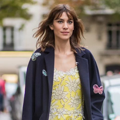 Wispy Bangs | Οι "διάφανες" αφέλειες που θα ανανεώσουν το κούρεμά σου