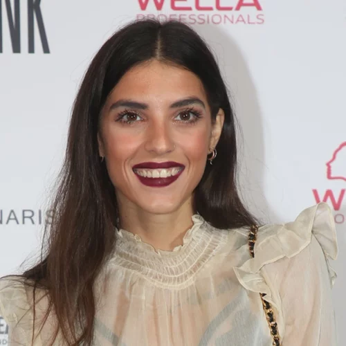 Άννα Μαρία Βέλλη | Οι σοκαριστικές αποκαλύψεις της "Έφαγα ξύλο, κεφάλι στα πλακάκια, κινδύνευσα σοβαρά"