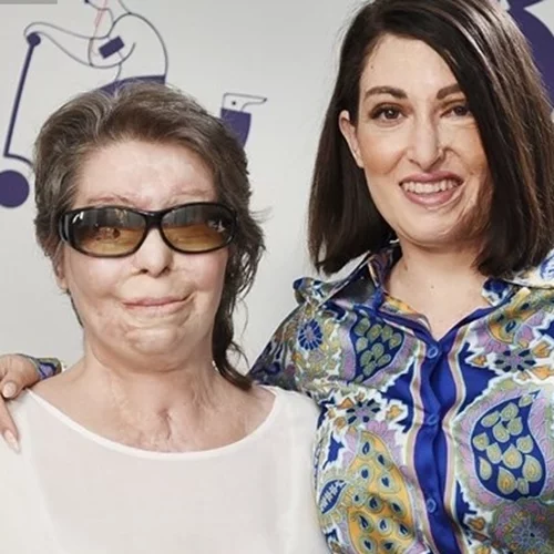 "Τα χειρουργεία δεν τελειώνουν, αυτό το υγρό καίει το κόκκαλο για 20 μέρες"