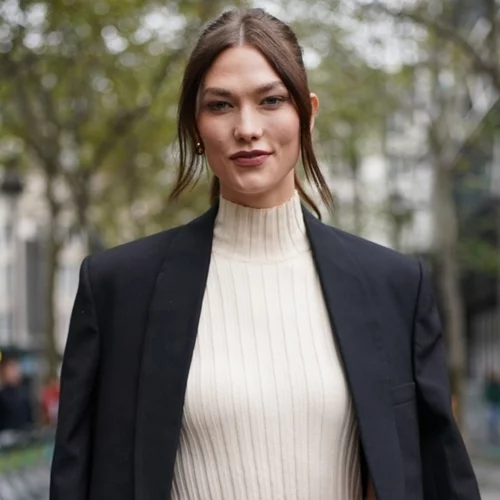 Το διάσημο πουλόβερ της Massimo Dutti που λατρεύουν οι fashionistas