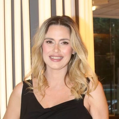 Η Μαρκέλλα Γιαννάτου σε σπάνια ανάρτηση με την κόρη της