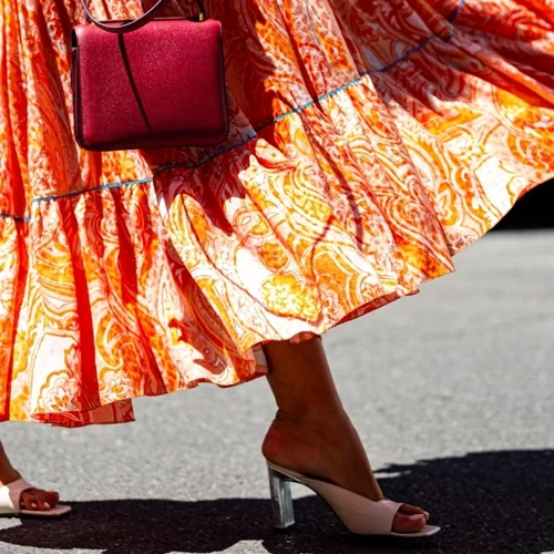 Ψάχνεις τα πιο άνετα παπούτσια; Bρήκαμε τα χαμηλά σχέδια που δεν θα αποχωρίζεσαι φέτος το καλοκαίρι