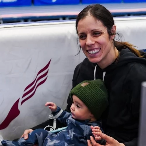 Κατερίνα Στεφανίδη | Στον πρώτο της αγώνα μετά τη γέννα, αγκαλιά με τον γιο της